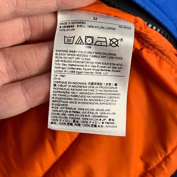 Banana Republic Blue Mens Primaloft Insulated Vest Size Medium Warm Gently Used - Picture 6 of 8